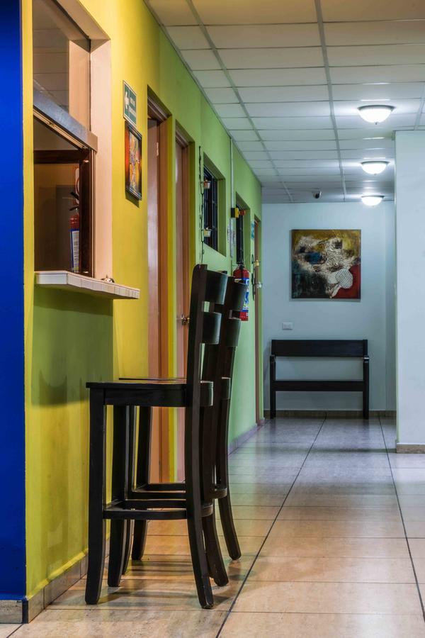 Hostal De Asturias San Salvador Extérieur photo